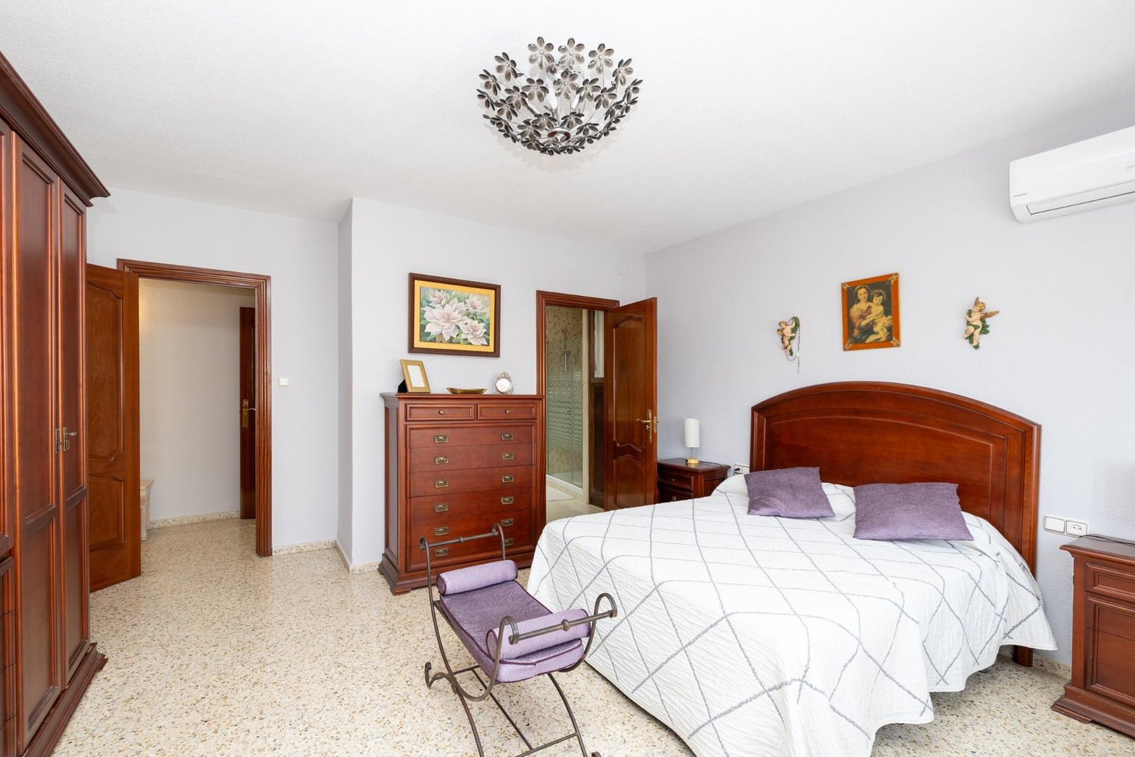 Piso de 130 m² en Granada