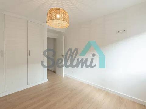 Piso de 101 m² en Oviedo