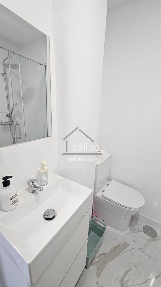 Zimmer 99 m², Ferrol