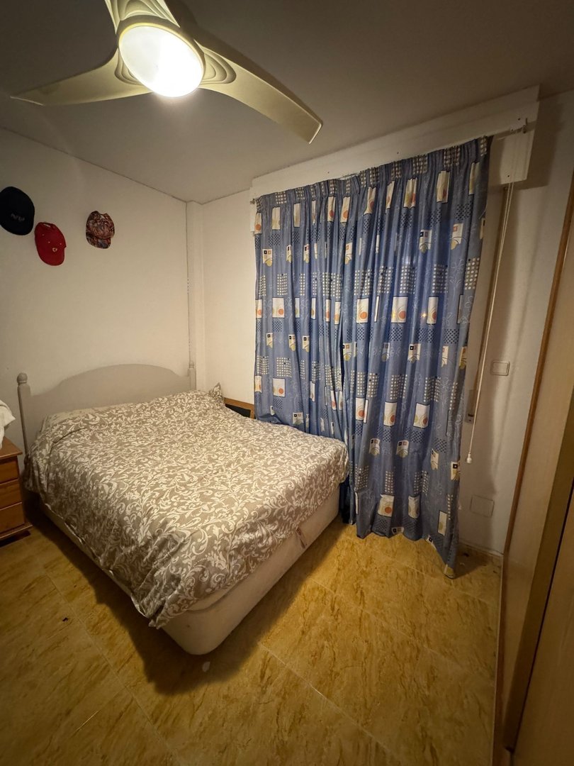 Pis de 100 m² a Oriola
