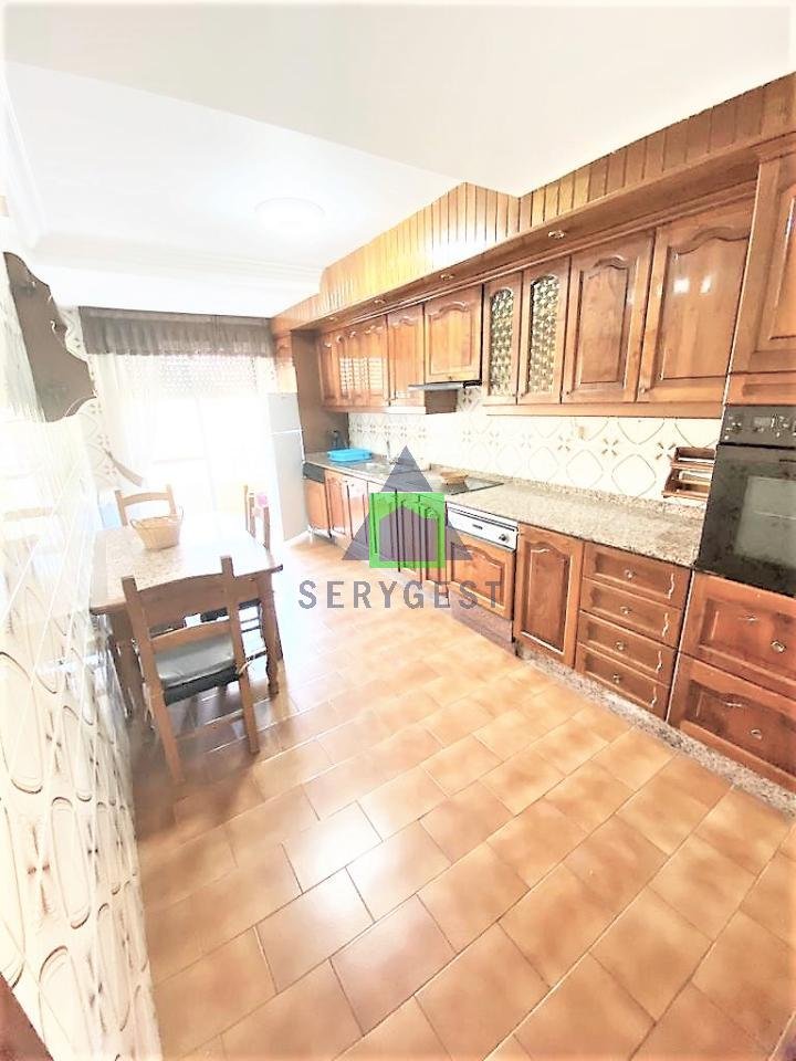 Piso de 130 m² en Ourense