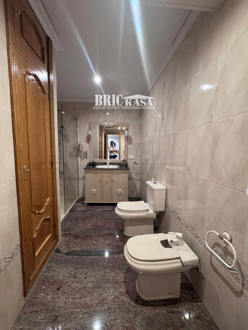 Piso de 80 m² en Cáceres