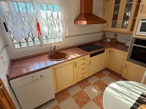 Casa de 200 m² a Torrevella
