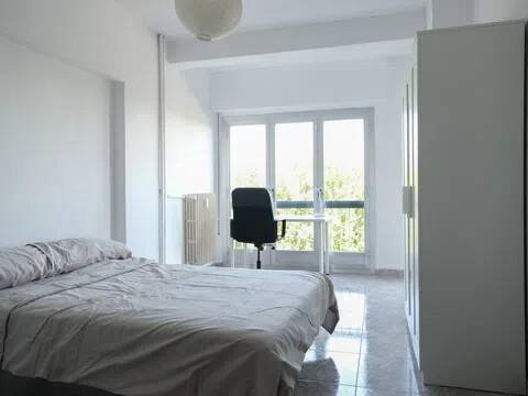 Habitación 140 m², Lérida
