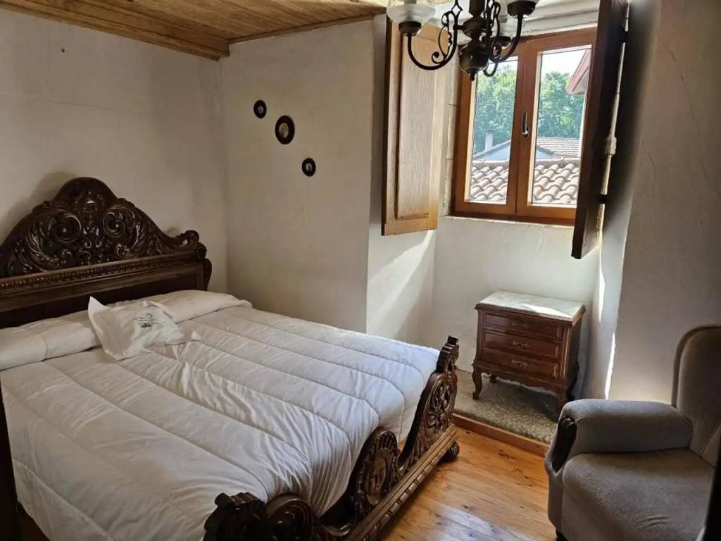 Casa de 200 m² en Baños de Molgas