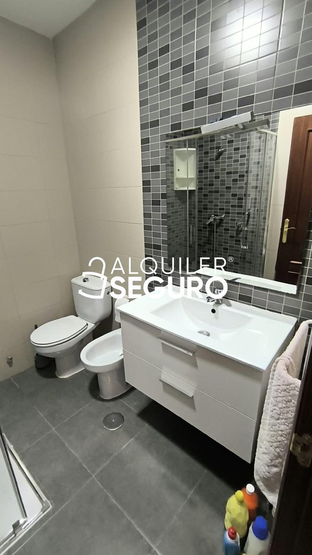 Piso de 60 m² en Sevilla