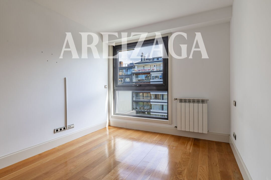Piso de 85 m² en San Sebastián