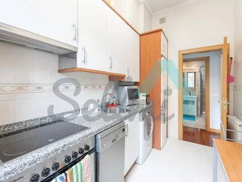 Pis de 82 m² a Oviedo