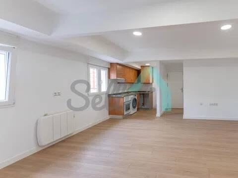 Piso de 65 m² en Mieres