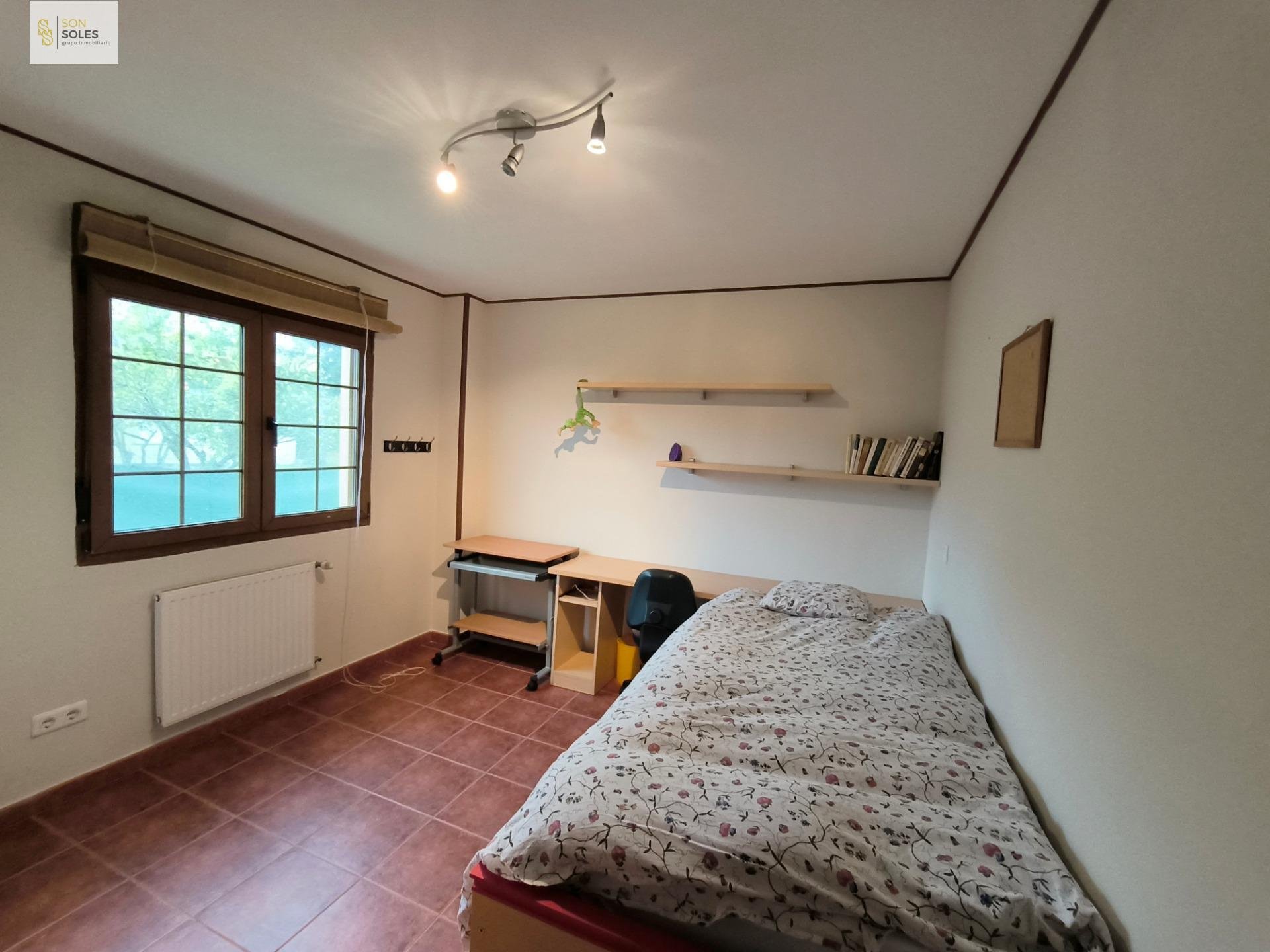 Casa de 140 m² a Hazas de Cesto
