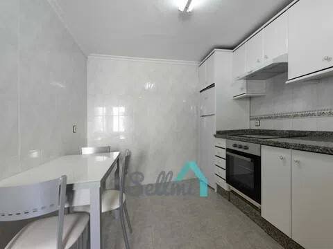 Piso de 73 m² en Oviedo