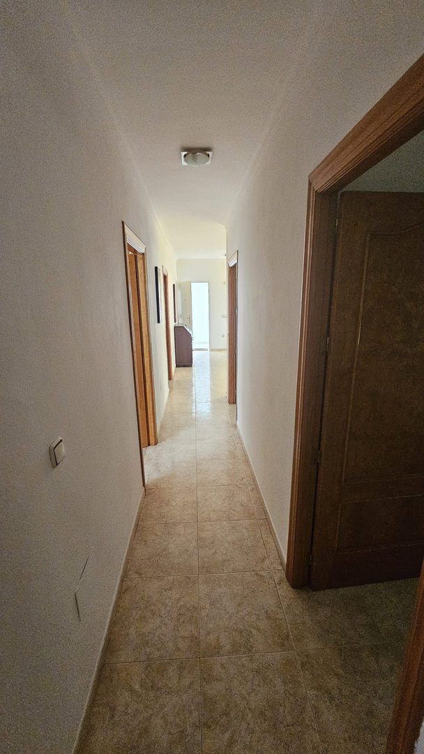 Apartamento 90 m² em Fines