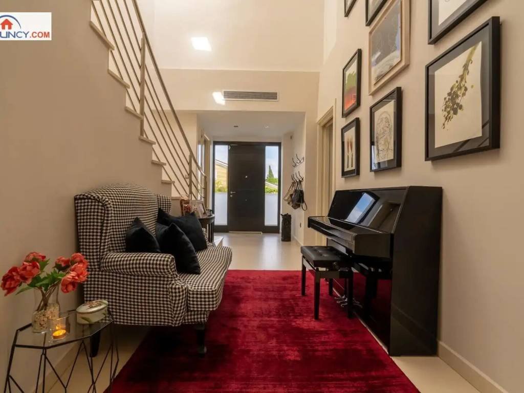 Casa de 372 m² en Dos Hermanas