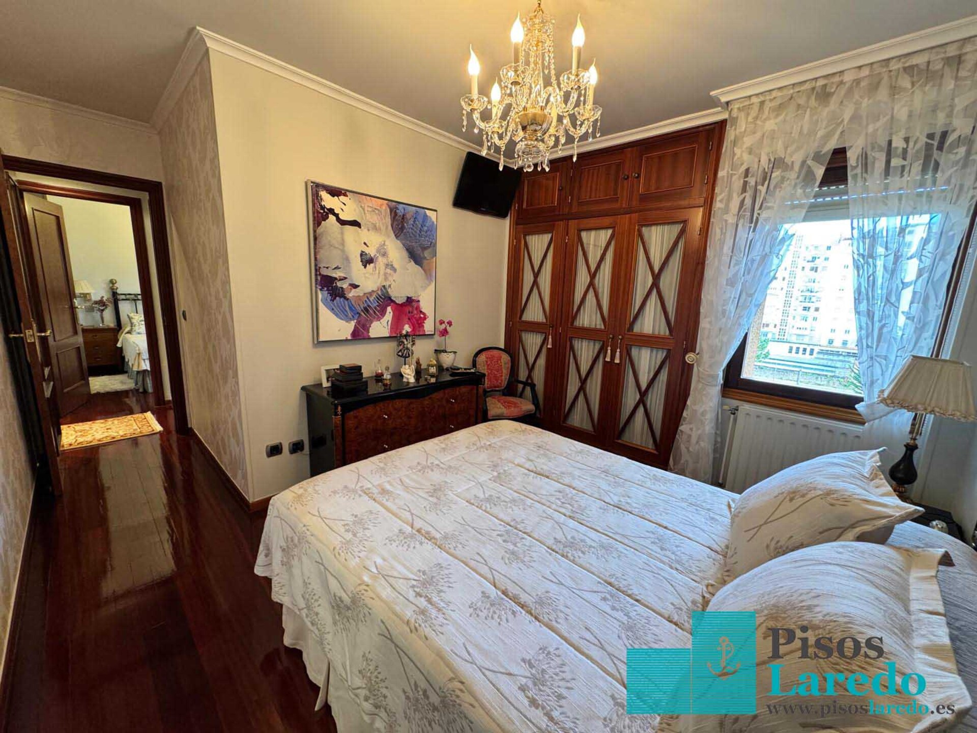 Piso de 100 m² en Laredo