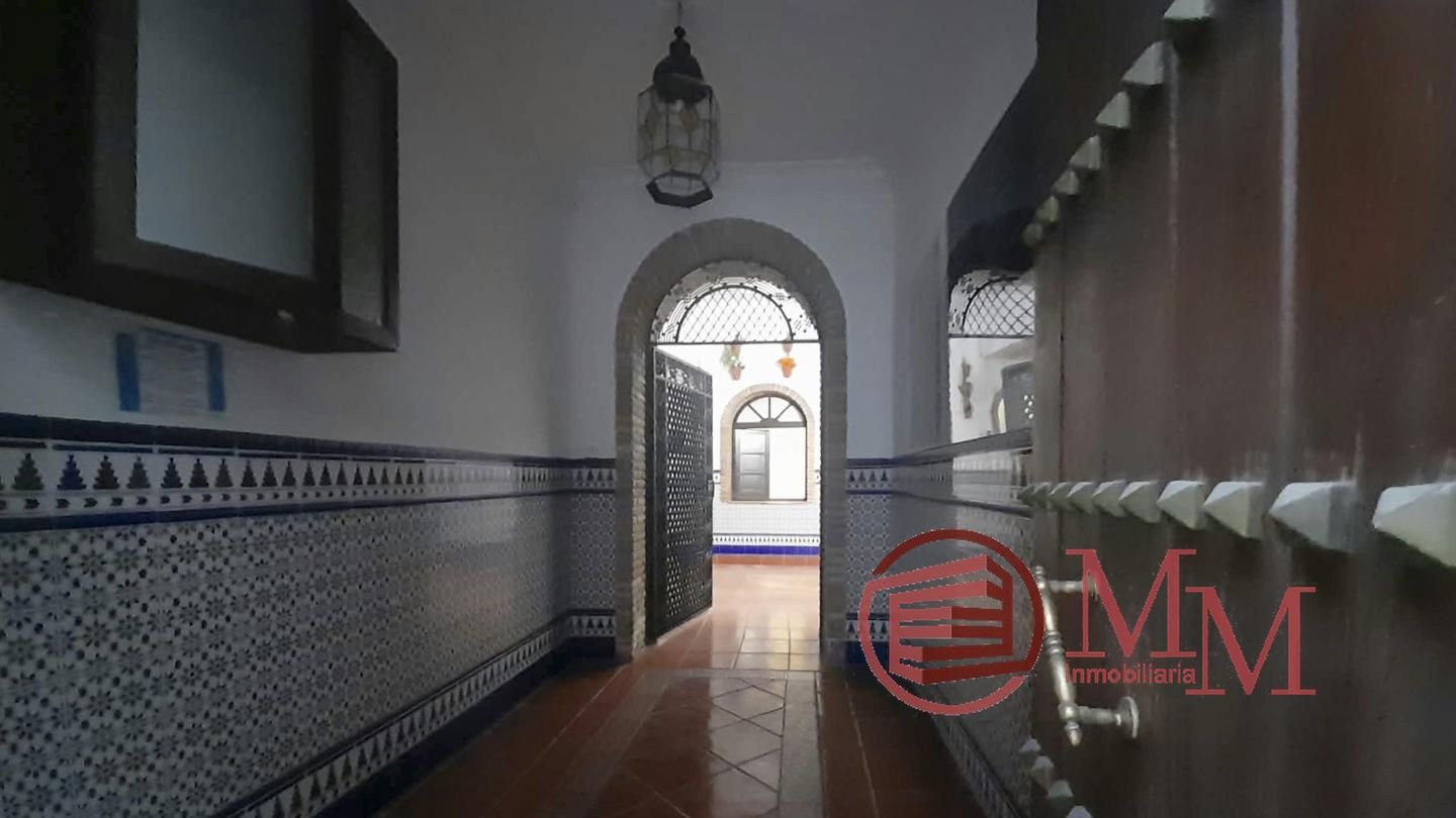Casa de 400 m² a Còrdova