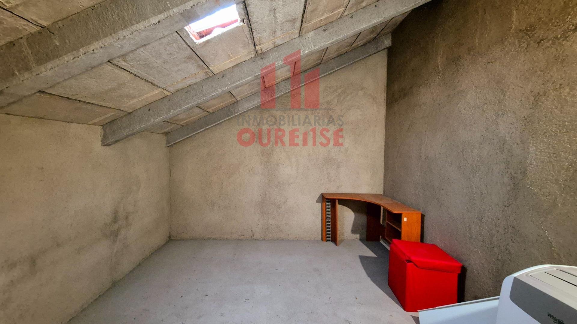 Piso de 93 m² en Ourense