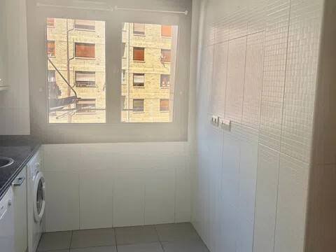 Piso de 89 m² en Oviedo