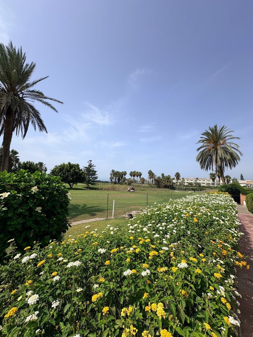 Piso de 88 m² en Motril