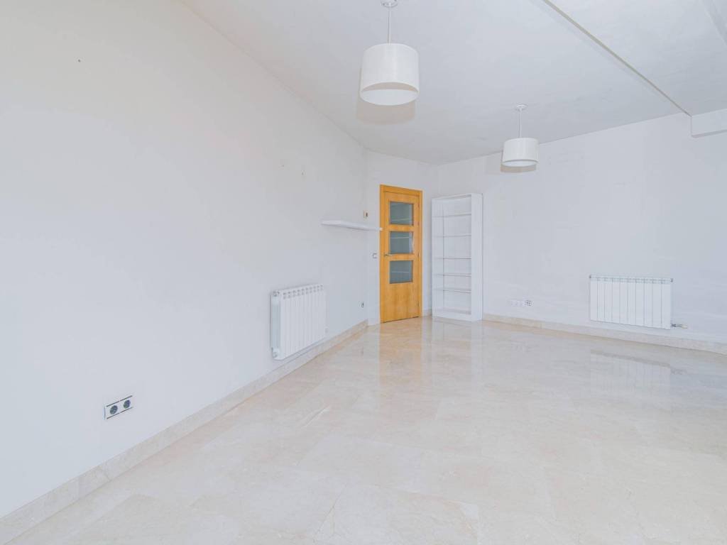 Piso de 101 m² en Granada