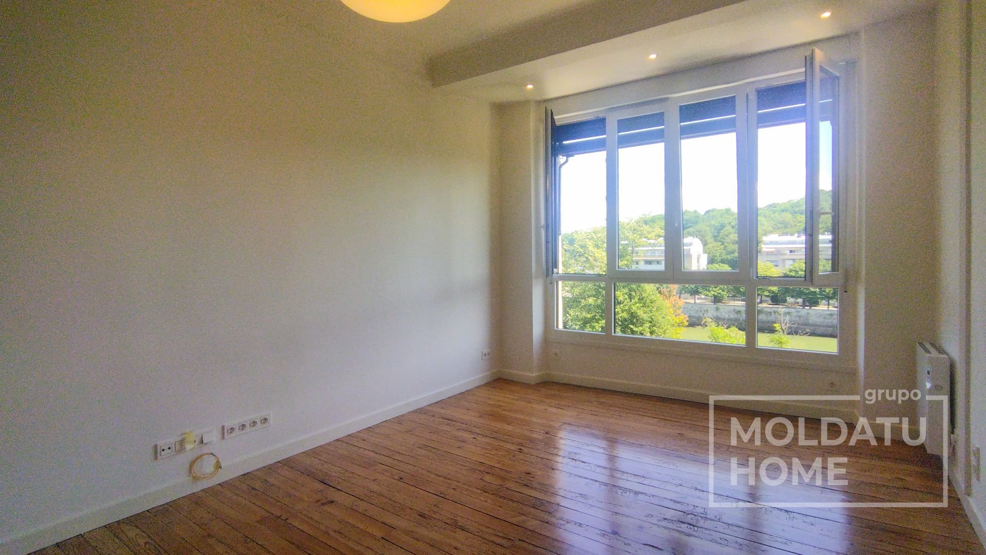 Wohnung 108 m² in Donostia / San Sebastián