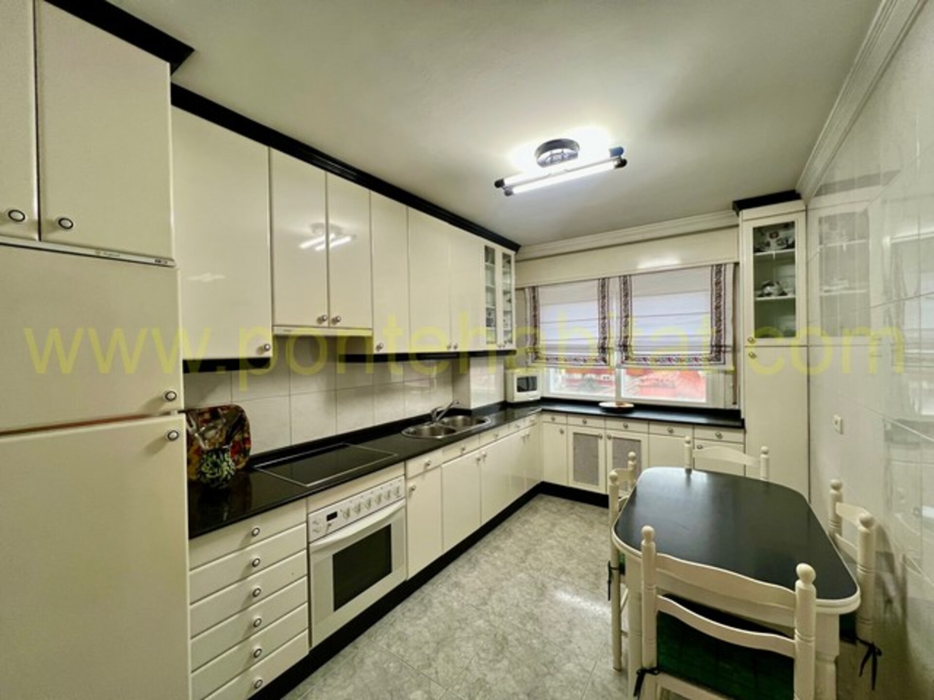 Piso de 115 m² en Pontevedra
