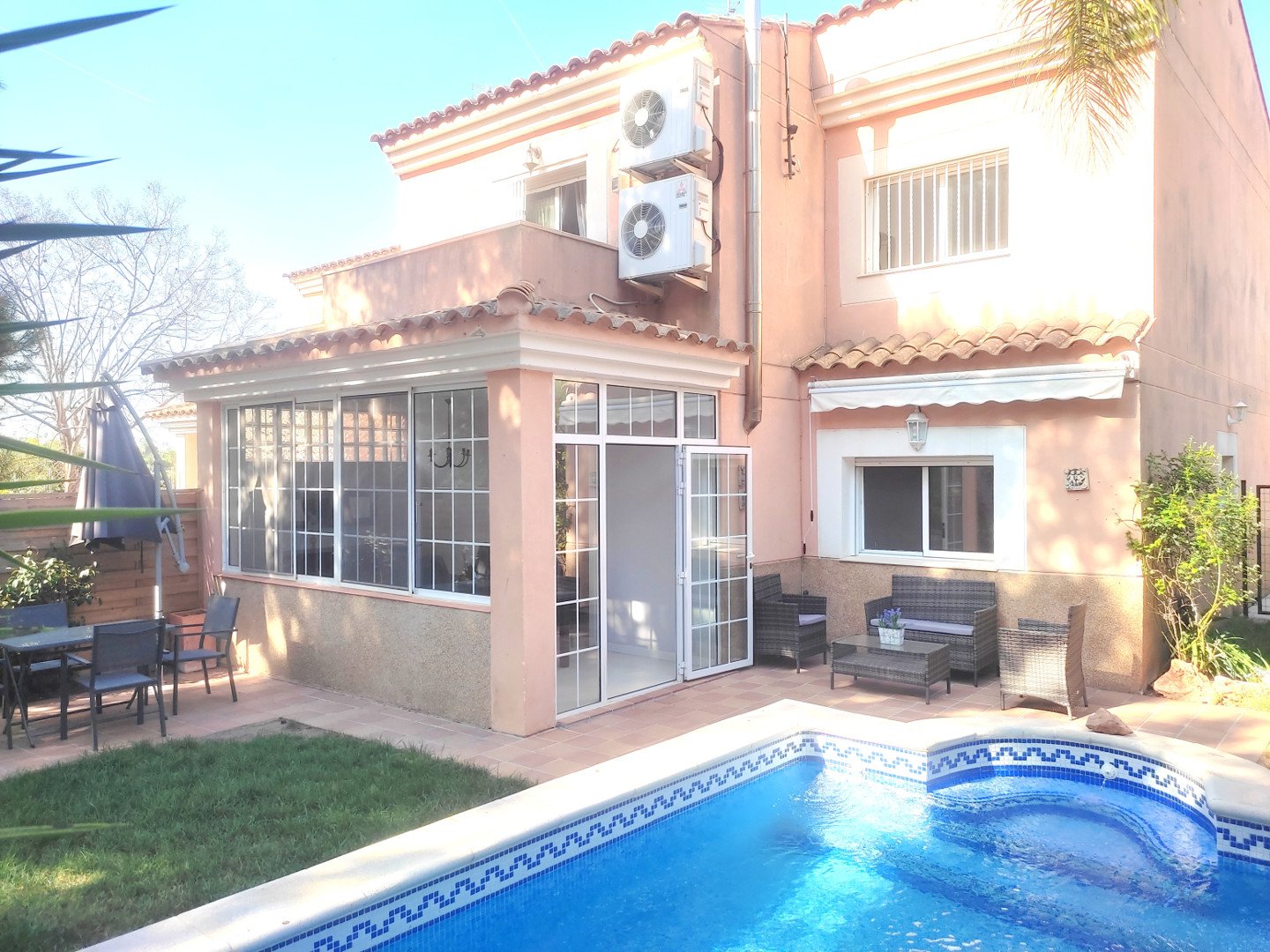 Casa de 174 m² en Puzol