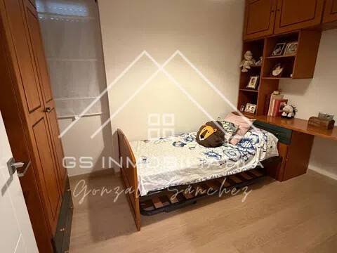 Piso de 90 m² en Lucena