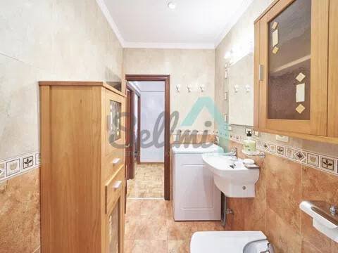 Piso de 84 m² en Oviedo