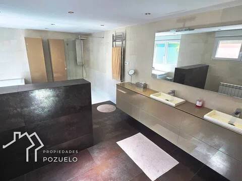 Maison 370 m² à Pozuelo de Alarcón