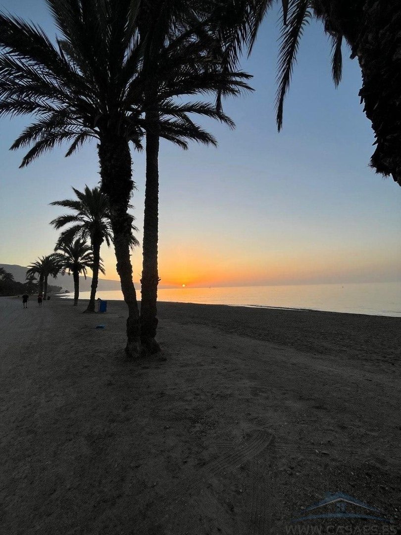 Piso de 160 m² en Roquetas de Mar