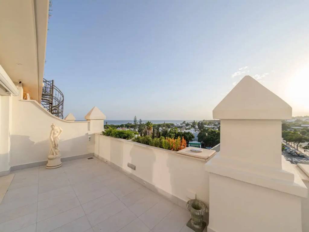 Piso de 187 m² en Marbella