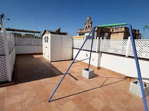 Piso de 144 m² en Sevilla