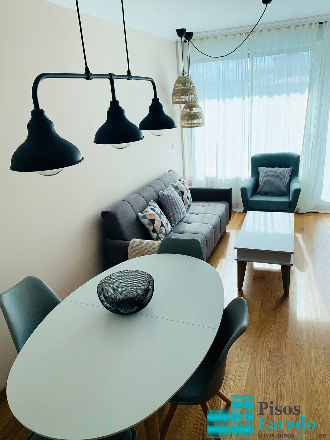Piso de 80 m² en Laredo