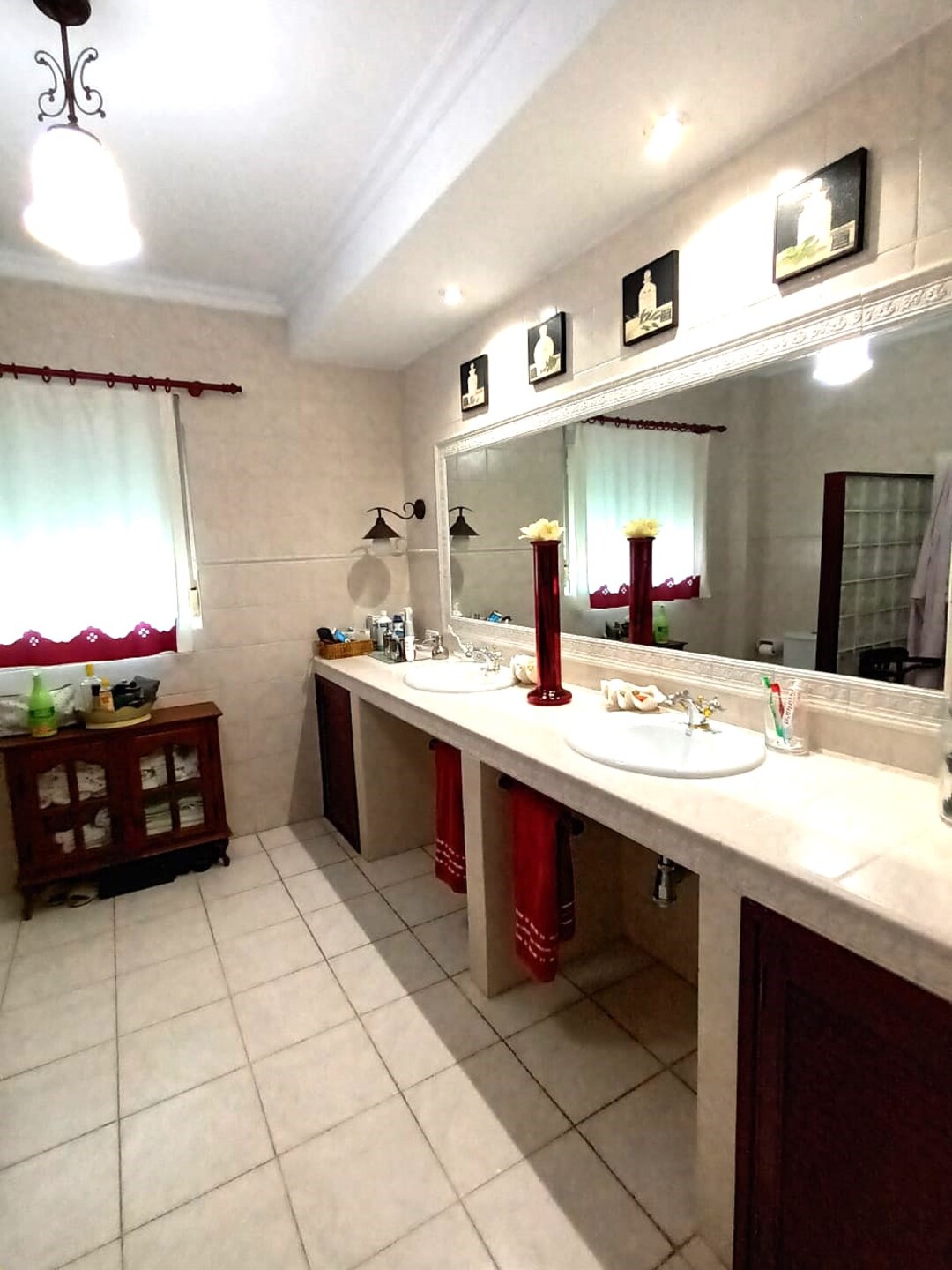 Casa de 2000 m² en Badajoz