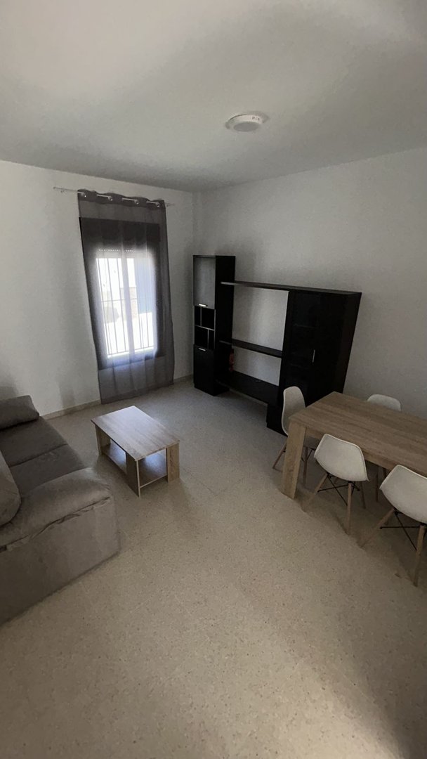Casa in affitto, Brenes