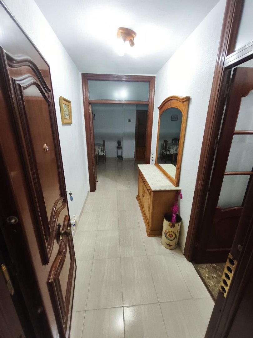 Piso de 128 m² en Almería