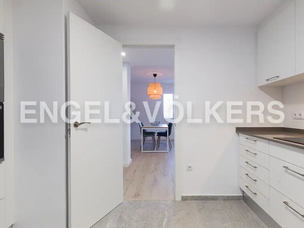 Wohnung 96 m² in Valencia