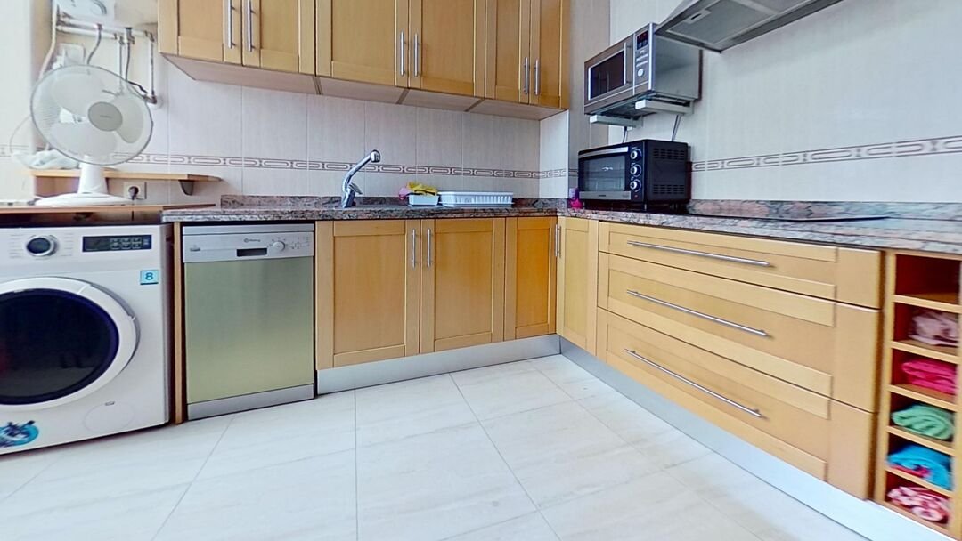 Habitación 70 m², Alicante