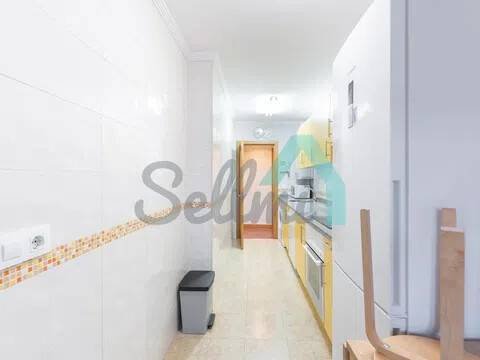 Piso de 103 m² en Oviedo