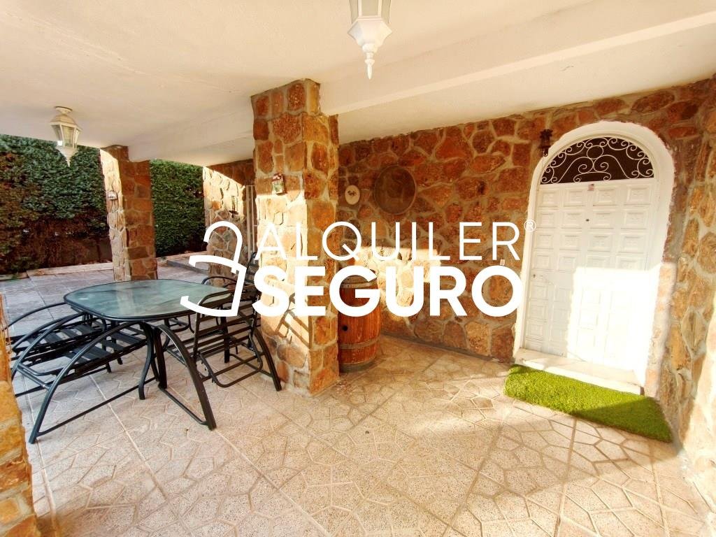 Casa de 220 m² a Casarrubios del Monte