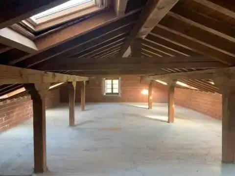 Pis de 1372 m² a Reocín