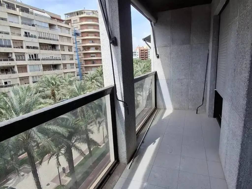 Pis de 122 m² a Alacant