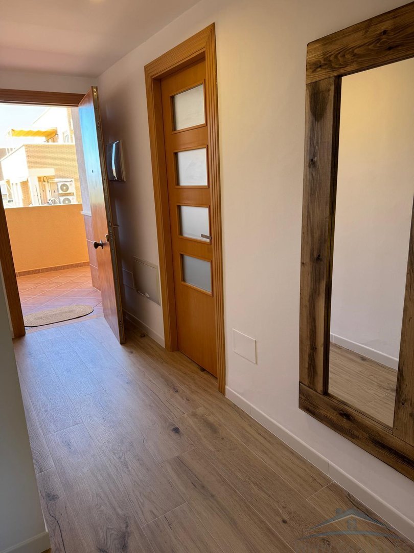 Flat 80 m² in Roquetas de Mar