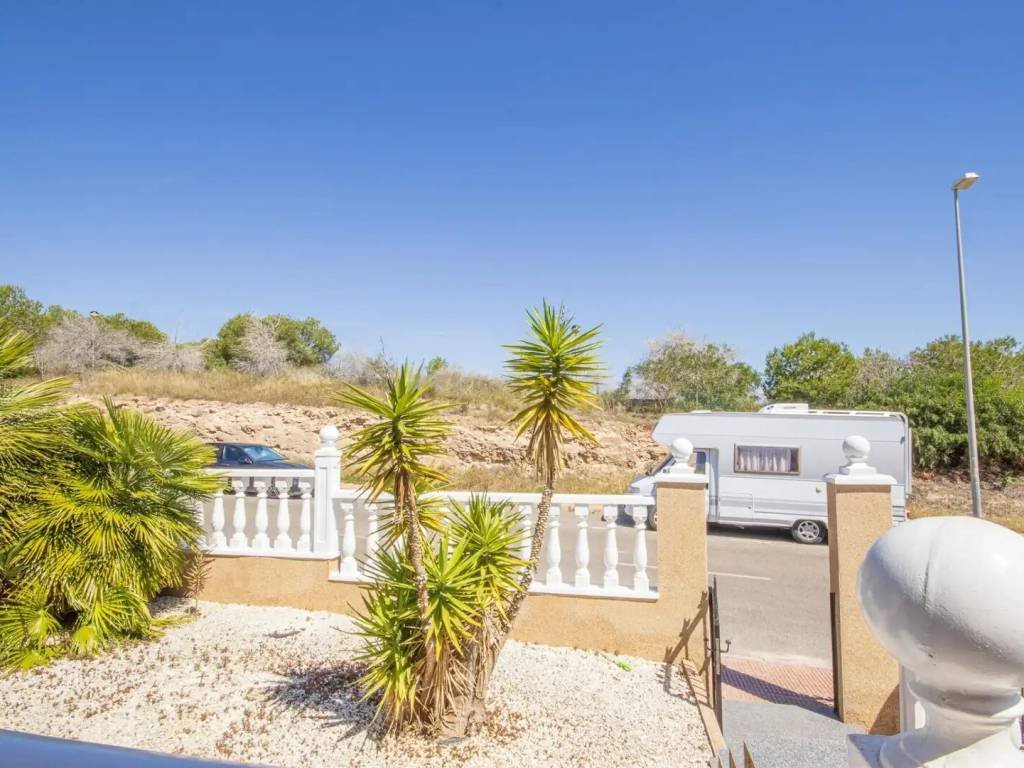 Casa de 61 m² a Oriola