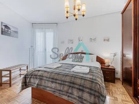 Piso de 54 m² en Oviedo