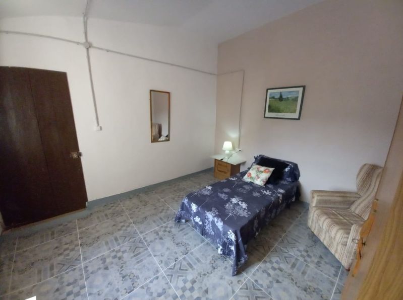 Habitación 180 m², Anglès