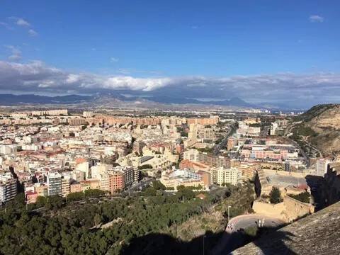 Piso de 95 m² en Alicante