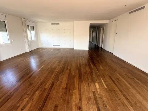 Wohnung 323 m² in Barcelona