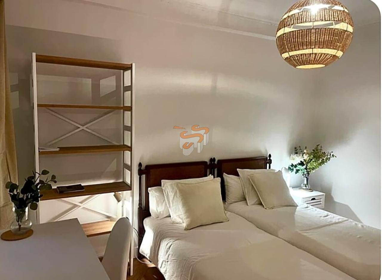 Habitación 80 m², Ferrol