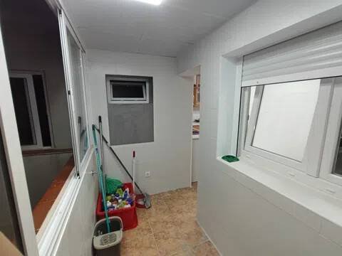 Piso de 100 m² en Melilla
